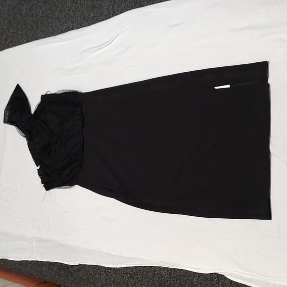 Ladies Express One Shoulder Sleeveless Black Dress  Side Zip & Split Size 2 NWT - Picture 7 of 16